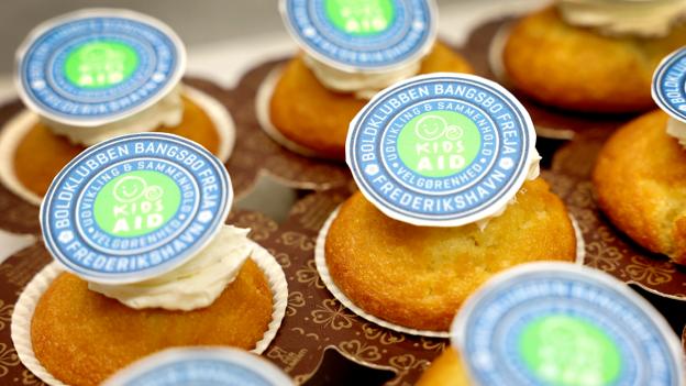 De ser nu lækre ud sådan en omgang vaniljemuffins. Og køber du én eller flere, støtter du samtidig et velgørende formål. Frederikshavn 3. august 2022. <i>Foto: Bente Poder</i>