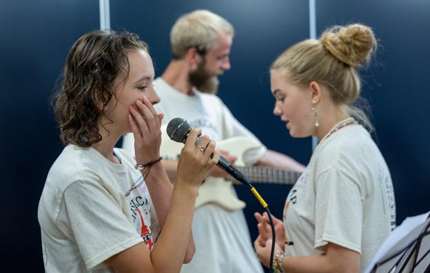 Overalt på musikskolen i Hurup bliver der spillet og sunget.