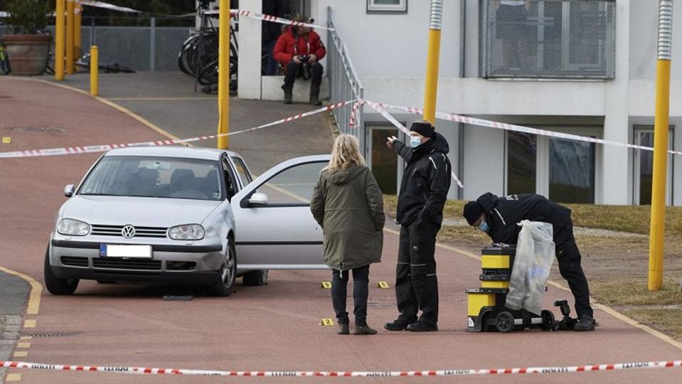 En 22-årig mand blev omringet og skudt i benet på Hadsundvej i Aalborg <i>Foto Henrik Bo</i>