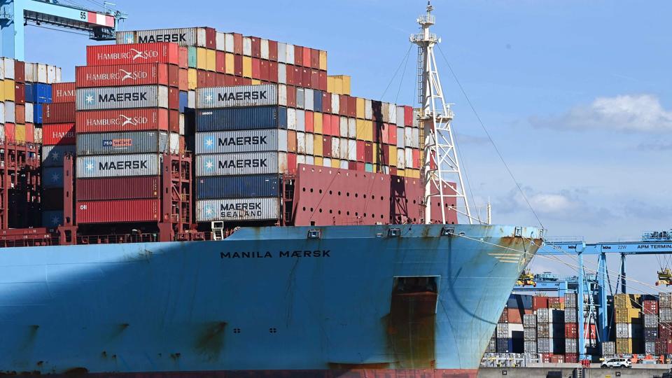 Det er særligt tjenesteeksporten, hvoraf skibstransport udgør en stor del, der trækker læsset i den danske eksport for tiden. (Arkivfoto). <i>John Thys/Ritzau Scanpix</i>