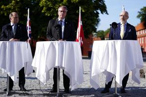 Britisk minister roser Danmark for træning af ukrainske soldater