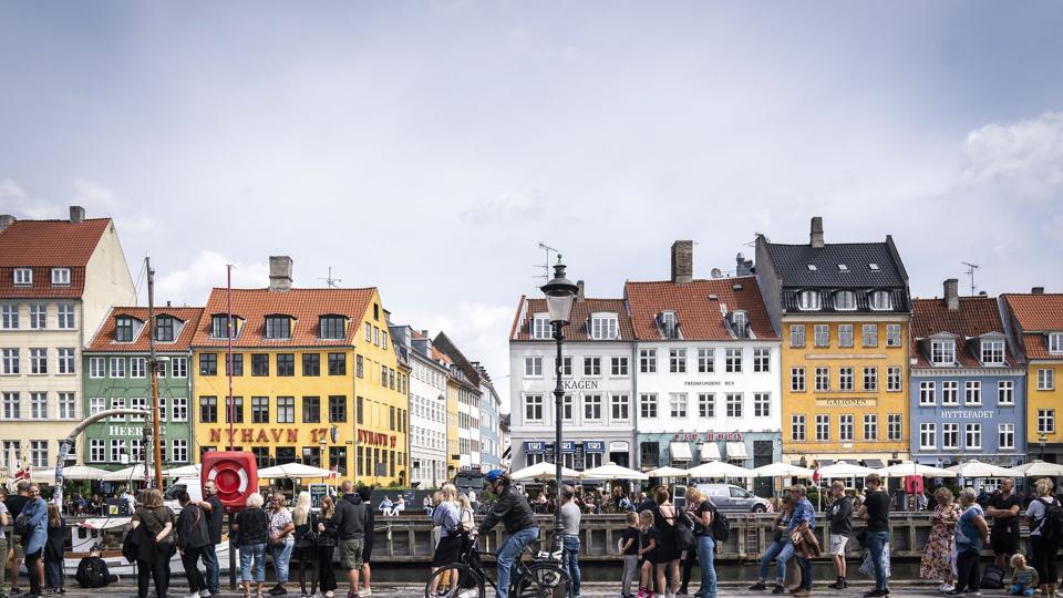 Sommeraktivitet i København Turisterne - både de danske og de udenlandske - har overnattet på danske hoteller, feriecentre og campingpladser som aldrig før i juni måned og første halvår i det hele taget. <i>Ida Marie Odgaard/Ritzau Scanpix</i>