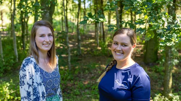Mange af de tilbud, der er til familier med små børn, er centreret omkring Aalborg, og der findes meget få til dem, der bor heroppe i Vendsyssel, siger Marie V. Pedersen (t.h.) og Linemarie Kristiansen (t.v.) <i>Foto: Kim Dahl Hansen</i>