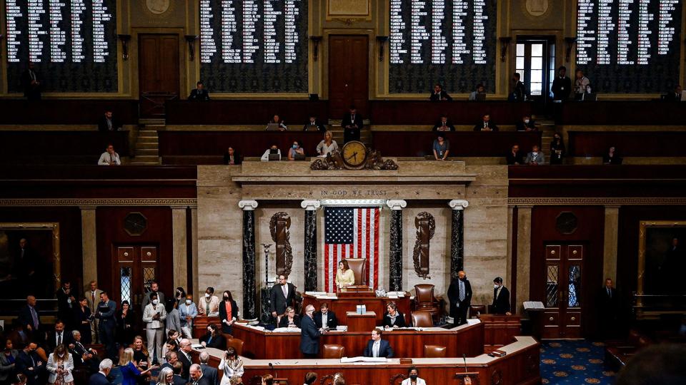 Repræsentanternes Hus i USA godkendte fredag Joe Bidens milliardpakke til klima og sundhed. <i>Olivier Douliery/Ritzau Scanpix</i>