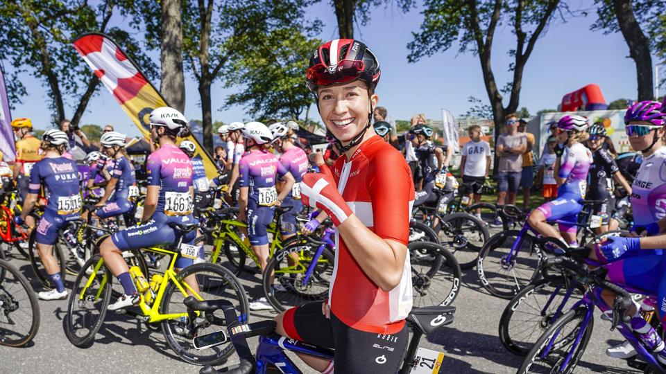 Cecilie Uttrup Ludwig ligner den kommende vinder af cykelløbet Tour of Scandinavia, efter at hun vandt 5. etape og samtidig overtog førertrøjen. <i>Heiko Junge/Ritzau Scanpix</i>