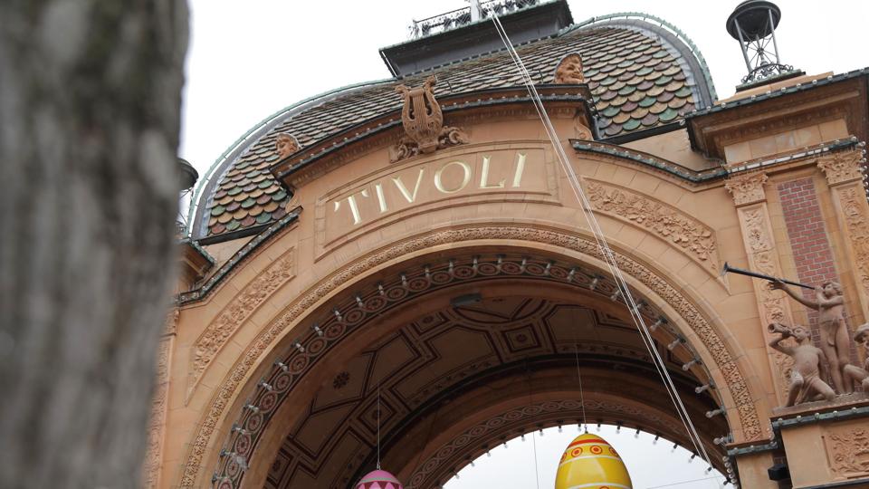 Der kommer fortsat flere gæster i forlystelsesparken Tivoli end ventet, viser selskabets regnskab for andet halvår. (Arkivfoto). <i>Olafur Steinar Gestsson/Ritzau Scanpix</i>