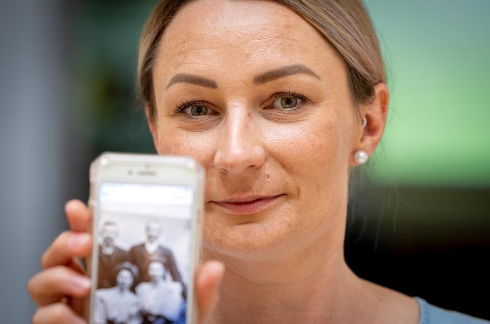 Nye fotos er dukket op, og de stiller spørgsmålstegn ved den forklaring som Maria Sørensen ellers var glad for at få efter syv års undren og spekuleren. <i>Foto: Martél Andersen</i>