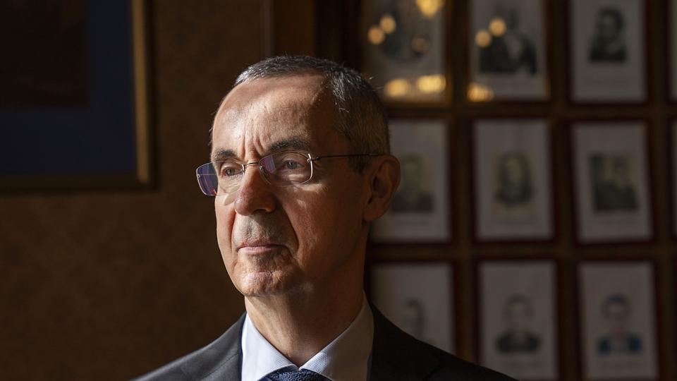Den russiske ambassadør i Danmark mener, at bevægelsesfriheden mellem landene er en menneskeret - og ikke et privilegium. Det siger han i en skriftlig kommentar til Ritzau som reaktion på, at der i EU-lande - herunder Danmark - er diskussioner om at begrænse udstedelse af visa til russere. (Arkivfoto). <i>Claus Bech/Ritzau Scanpix</i>