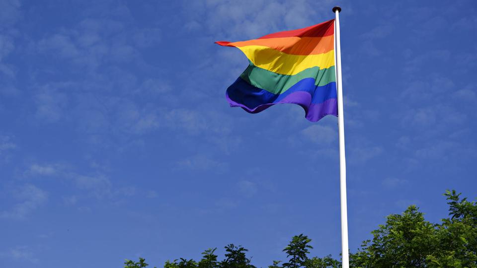 Regeringens nye LGBT+-plan indeholder et forslag om at fjerne den nedre aldersgrænse for et juridisk kønsskifte. Det har skabt voldsom debat. Men i bund og grund handler det om at ville det enkelte barn det bedste uanset alder, mener redaktionschef Jens Peter Svarrer, Nordjyske. <i>Arkivfoto: Philip Davali/Ritzau Scanpix</i>