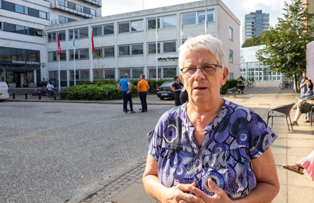 Kirsten Kjær Tilsted spiste morgenmad på hotellet, da brandalarmen lød. Hun troede først, at det var en øvelse. <i>Foto: Kim Dahl Hansen</i>
