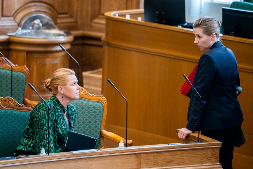 Mette Frederiksen og Inger Støjberg skal i kamp om jydens gunst. <i>Foto: Martin Sylvest/Ritzau Scanpix</i>