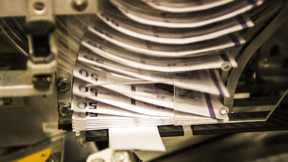 Millioner og atter millioner kroner blev ifølge politiets sigtelse vasket hvide af en 27-årig mand. Han er anholdt og blev onsdag fængslet af dommer. (Arkivfoto). <i>Ólafur Steinar Gestsson/Ritzau Scanpix</i>