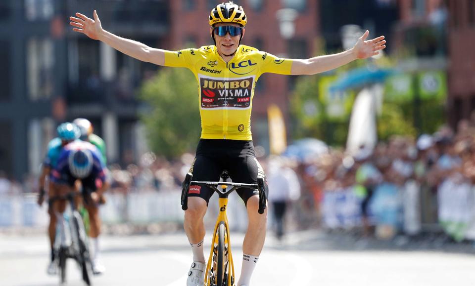 Jonas Vingegaard deltog i et hollandsk gadeløb i søndags, hvor Tour-vinderen snuppede sejren. <i>Arkivfoto: Bas Czerwinski/Ritzau Scanpix</i>