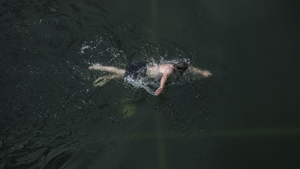 Havtemperaturerne ligger mange steder over 20 grader. Varmest er vandet ved Roskilde (22,8 grader), mens det ifølge DMI er koldest i Thisted (18,1 grader). <i>Ólafur Steinar Rye Gestsson/Ritzau Scanpix</i>