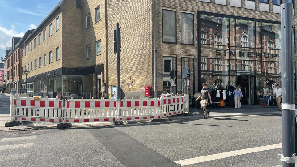 Det har været savnet - og nu vender både lysregulering og fodgængerfelt snart tilbage. <i>Foto: Lise Sastakauskas Østergaard</i>