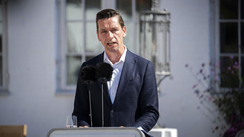 Udlændinge- og integrationsminister Kaare Dybvad Bek (S) kommer til at se på en anbefaling om at forbyde tørklæde i grundskolen. (Arkivfoto). <i>Martin Sylvest/Ritzau Scanpix</i>