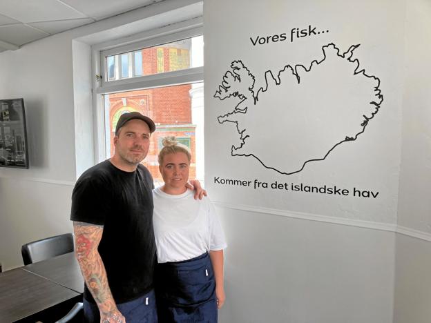Bistroen slår på sit islandske islæt og benytter fisk importeret direkte fra vulkanøen i deres retter.