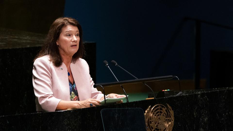 Den svenske udenrigsminister, Ann Linde, sagde fredag, at hun mener, at en hård tone i politik kan føre til vold. (Arkivfoto). <i>David Dee Delgado/Reuters</i>