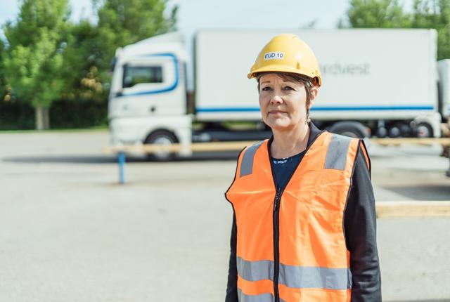 - Når vi kommer til september og november, vil vi køre kurser for både godschauffører og buschauffører på Nordic Food College, siger uddannelseschef Mona Søe fra kursuscentret.nu.