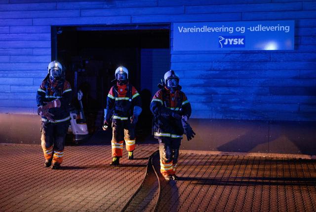Den 43-årige blev anholdt efter branden på Jysk i Nykøbing, som han sigtes for at have påsat. Foto: Bo Lehm