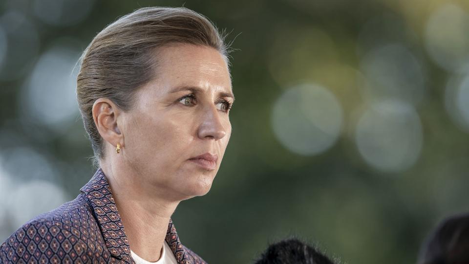 Mette Frederiksen slår nu fast, at Minksagen er en politisk skandale, da en minister er gået af, en kommissionsundersøgelse er foretaget, og regeringen har fået kritik. (Arkivfoto). <i>Mads Claus Rasmussen/Ritzau Scanpix</i>