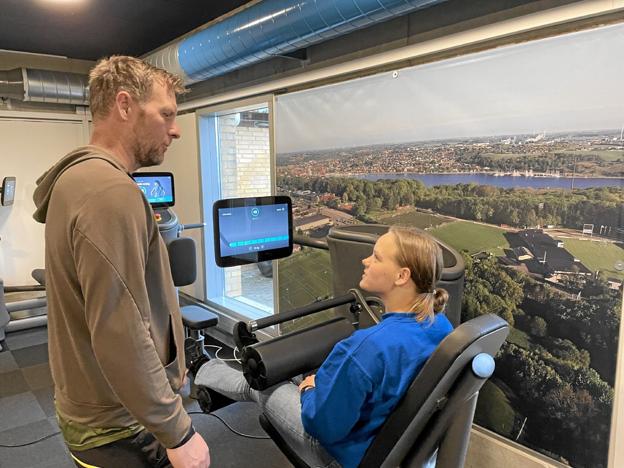 Der er kommet flotte og stemningsfulde billeder fra Hobro og omegn på væggene i fitnesscenteret. Foto: Hobro Idrætscenter