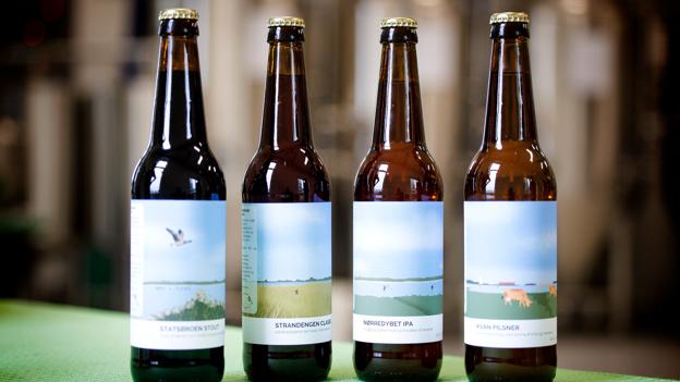 Egholm Bryghus har fire varianter, som er en del af bryggeriets Østkyst-serie: En Kvan Pilsner, Strandengen Classic, Statsbroen Stout og deres Nørredybet IPA. <i>Foto: Torben Hansen</i>