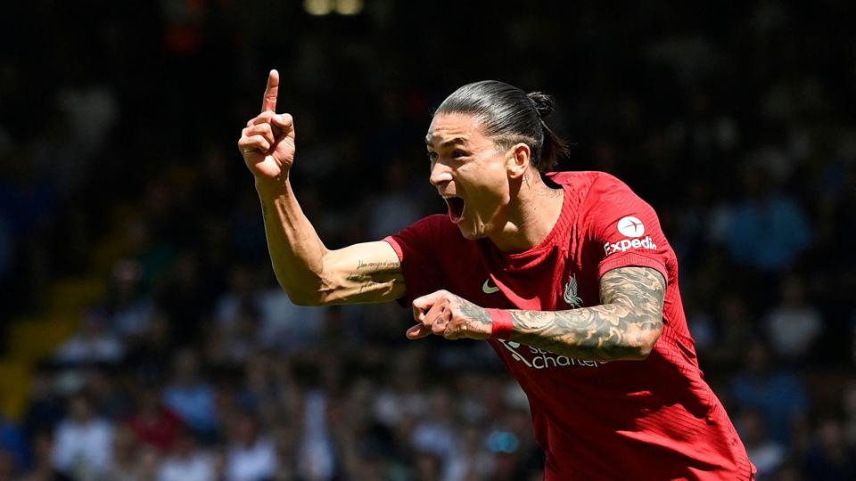 Liverpool kan inklusiv bonusser ende med at betale Benfica omkring 745 millioner kroner for angriberen Darwin Nunez. Han er én af 169 spillere, der er blevet hentet til en Premier League-klub denne sommer. <i>Justin Tallis/Ritzau Scanpix</i>