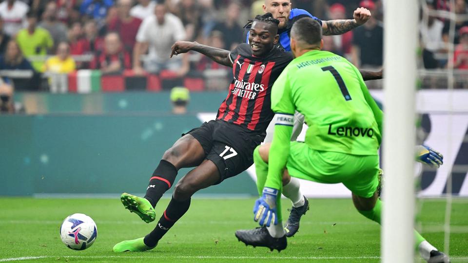 AC Milan-angriberen Rafael Leao scorede to gange mod Inter. <i>Isabella Bonotto/Ritzau Scanpix</i>