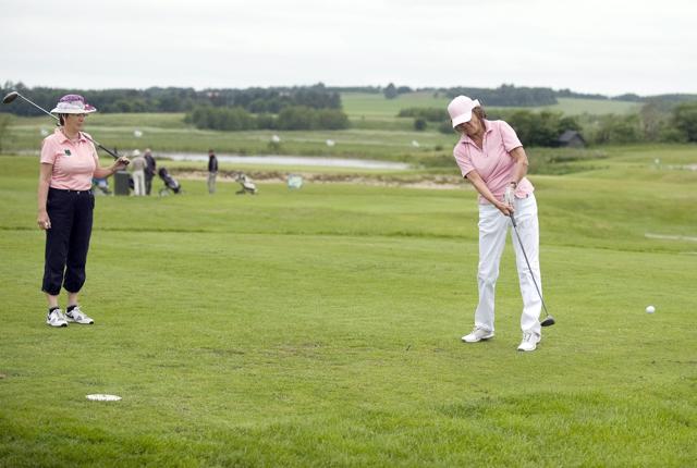 6. august deltager Nordvestjysk Golfklub i Kræftens Bekæmpelses store velgørenhedsturnering Pink Cup, der for 20 år i træk samler ind til brystkræftsagen. Arkivfoto Henrik Louis