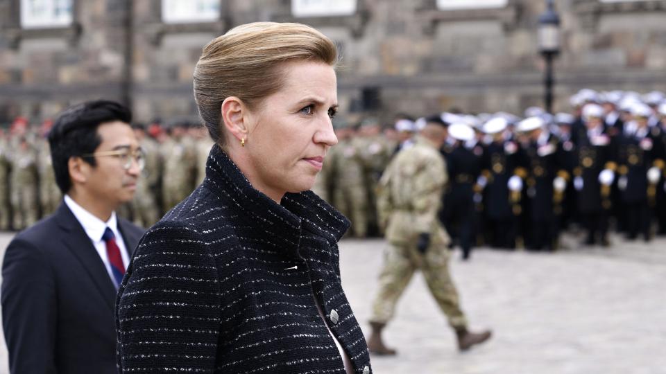 Statsminister Mette Frederiksen (S) ser positivt på EU-forslag om at sætte prisloft på russisk gas. (Arkivfoto) <i>Philip Davali/Ritzau Scanpix</i>