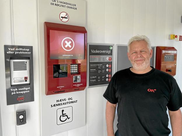 Thomas Rugholm glæder sig til at kunne tilbyde svanemærket og miljørigtig bilvask på Trafikcenter Syd. Foto: Lisa Farum Kristiansen