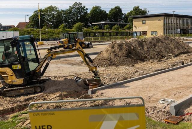 Der foregår for tiden et ret omfattende byggerod på Banegårdspladsen i Brønderslev, hvor flere nye ting er på vej. Foto: Kim Dahl Hansen