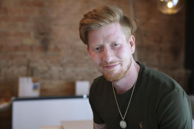 Der er igen vin i køleskabene på Restaurant Urt efter måneder uden alkoholbevilling. Foto: Bente Poder <i>Foto: Bente Poder</i>