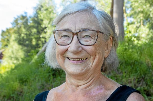 Vi er tæt på målet, siger Inger Nørgaard fra Gl. Brovst Beboerlaug, som samler penge ind til et madpakkehus på legepladsen ved Præstevænget. Foto: Jesper Hansen