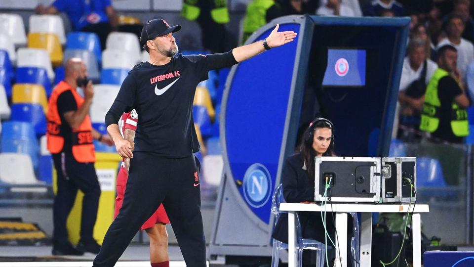 Jürgen Klopp og co. fik klø i Napoli. <i>Alberto Pizzoli/Ritzau Scanpix</i>