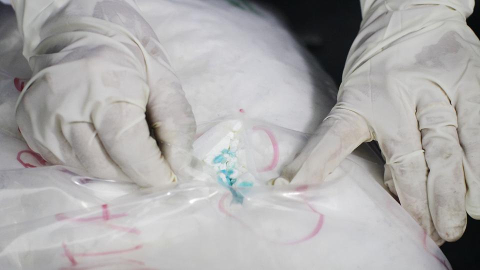 En 48-årig mand tilstod fredag i Københavns Byret, at han i maj 2020 håndterede 15 kilo kokain. Det koster ham en straf på ni års fængsel. Sagen er en del af et større kompleks, som politiet kalder "Operation Sixpence". (Arkivfoto). <i>Enrique Castro-Mendivil/Reuters</i>
