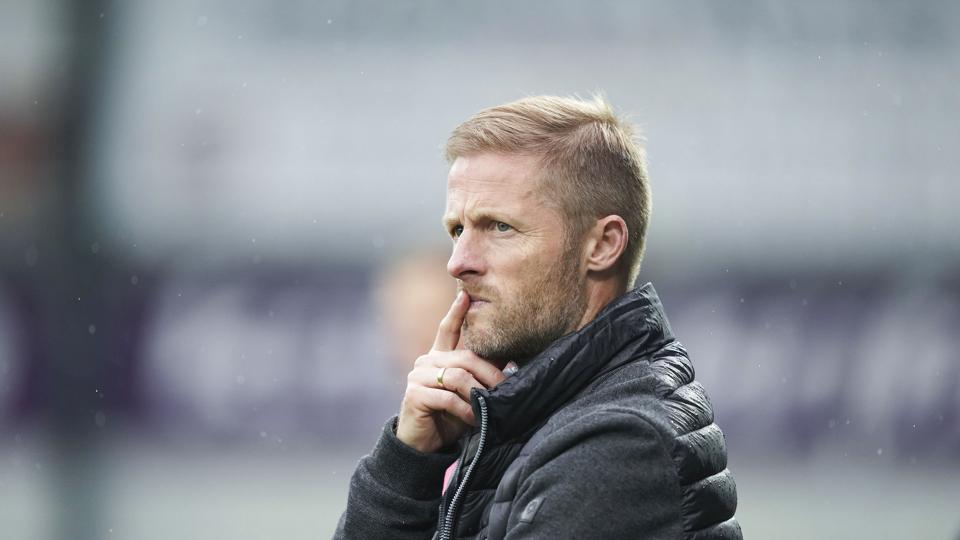 Henrik Hansen og resten af Sønderjyske-mandskabet fik sig fredag aften den tredje sejr på stribe. Holdet er nu at finde på rækkens tredjeplads med 19 point efter ni kampe. Arkivfoto. <i>Claus Fisker/Ritzau Scanpix</i>