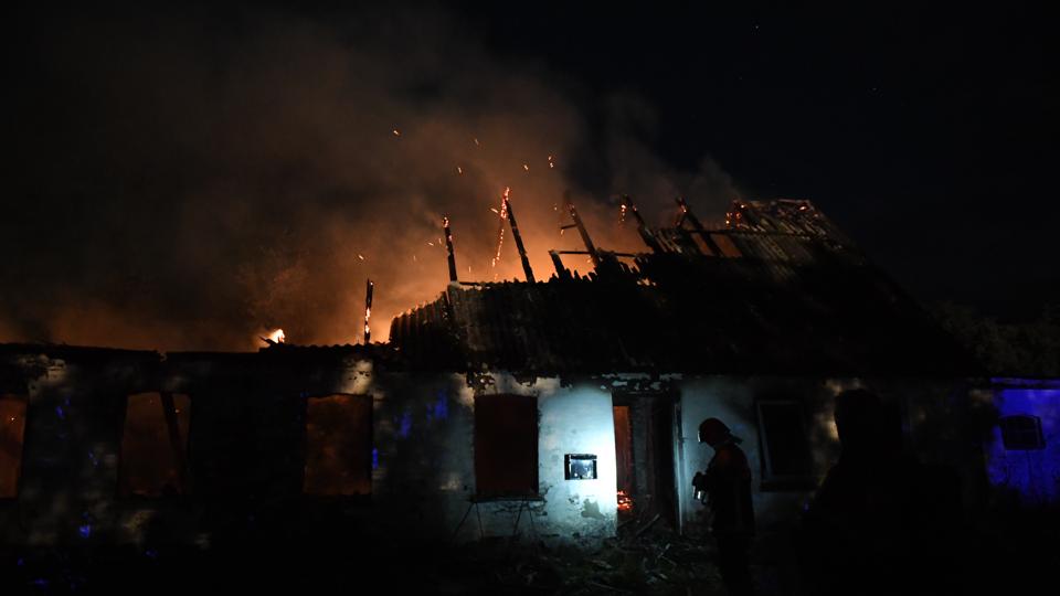 Ilden opstod i hovedhuset på landejendommen. <i>Foto: Jan Pedersen</i>