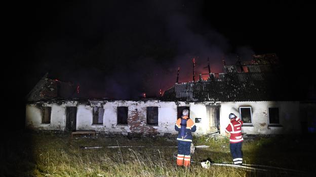 Ilden opstod i hovedhuset på landejendommen. <i>Foto: Jan Pedersen</i>