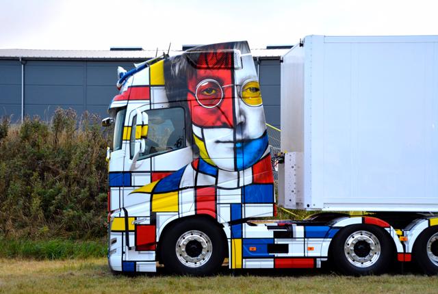 Imagine - John Lennon og Lego som kunst på en lastbil <i>Foto: Caroline Laursen</i>