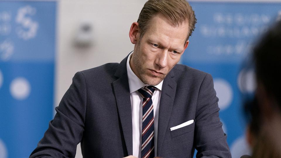 Regionsrådsformand Heino Knudsen (S) afviste i august, at regionen havde kapacitetsproblemer, når det kom til at udrede patienter med åreforkalkning i problemer. Ifølge Jyllands-Posten havde han før fået at vide, at der var problemer med lange ventetider. (Arkivfoto). <i>Claus Bech/Ritzau Scanpix</i>