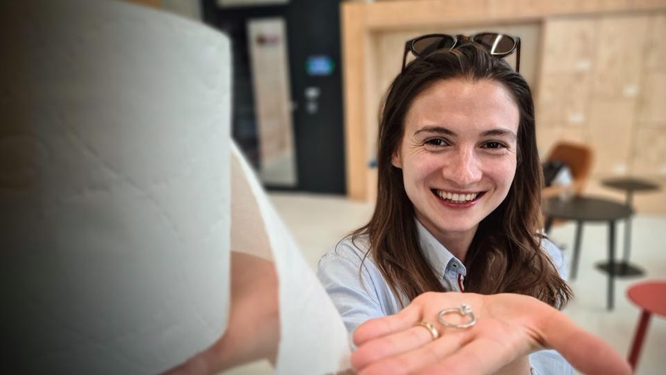 Diana havde én dag: Byttede toiletpapir til en ring. <i>Foto: Jakob Kanne Bjerregaard</i>