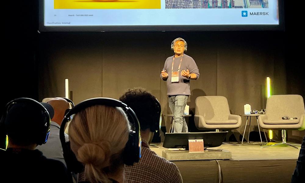Siddhartha Kulkarni, Engineering Director hos Mærsk Technology, gennemgik digitaliseringen for kølecontainere de seneste år. Siddhartha Kulkarni, Engineering Director hos Mærsk Technology, gennemgik digitaliseringen for kølecontainere de seneste år.