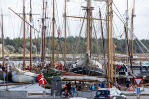 Se billederne: Blæsten gik frisk, da træskibene indtog Nykøbing