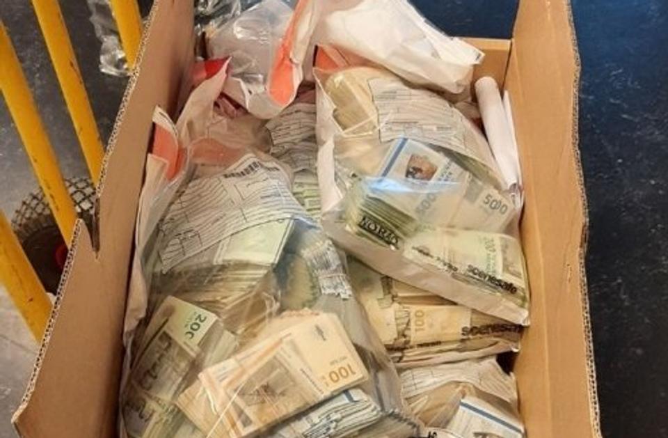 Toldstyrelsen beslaglagde omkring 7,7 millioner kroner gemt i frostpakker fra Grønland. <i>Foto: Toldstyrelsen</i>