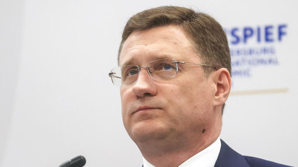 Ruslands energiminister, Aleksandr Novak, er i denne uge i Usbekistan til topmøde i Shanghai Cooperation Organisation. Her løfter han sløret for lidt Ruslands fremtidige gaseksport. (Arkivfoto). <i>Uncredited/Ritzau Scanpix</i>