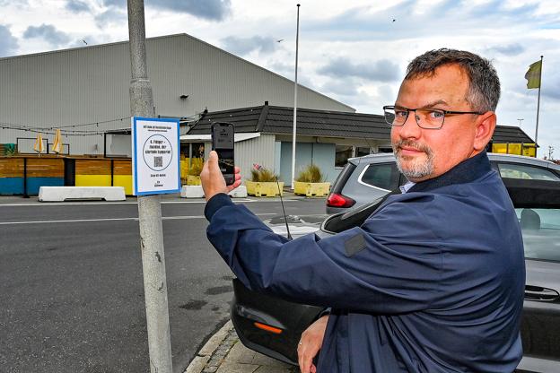 Her er et spot, der fortæller en historie om Hanstholm Havn, siger Søren Zohnesen, konstitueret direktør. <i>Foto: Ole Iversen</i>