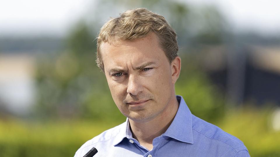 Morten Messerschmidt har præsenteret et ældreudspil, hvor et centralt forslag er at lade folkepensionen og førtidspensionen stige med de generelle prisstigninger i samfundet. (Arkivfoto). <i>Claus Bech/Ritzau Scanpix</i>