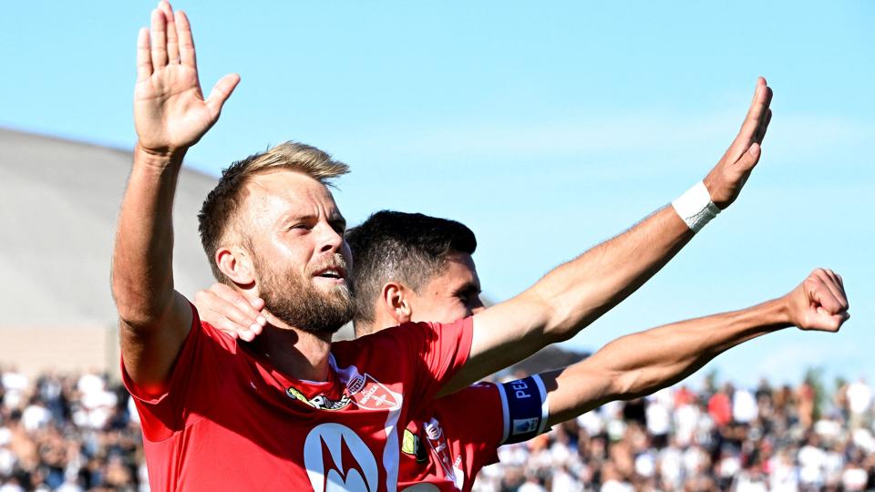 Christian Gytkjær fik noget at juble over, da han prikkede kuglen i kassen og sørgede for sejr over mægtige Juventus. <i>Alberto Lingria/Reuters</i>